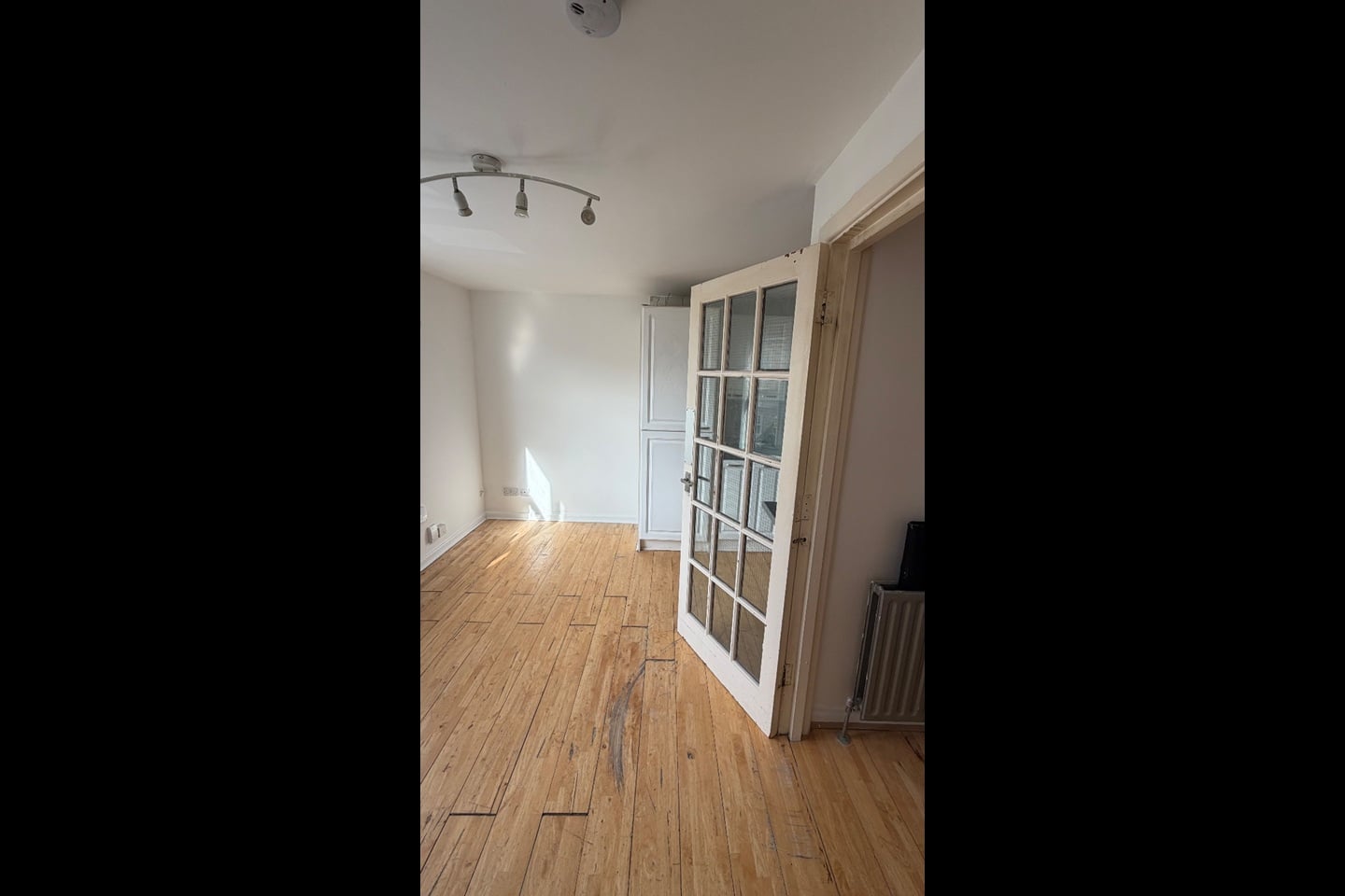 2 Bed Maisonette, Dorset St, BN2 photo 3