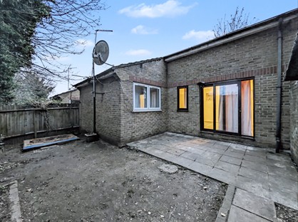 1 Bed Bungalow, Cedar Place, SE7