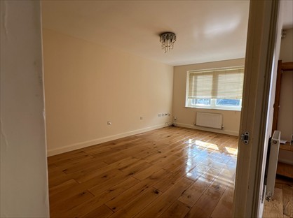 4 Bed Terraced House, Kelly Gardens, MK4