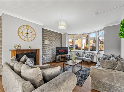 5 Bed Semi-Detached House, Brampton Drive, NG9