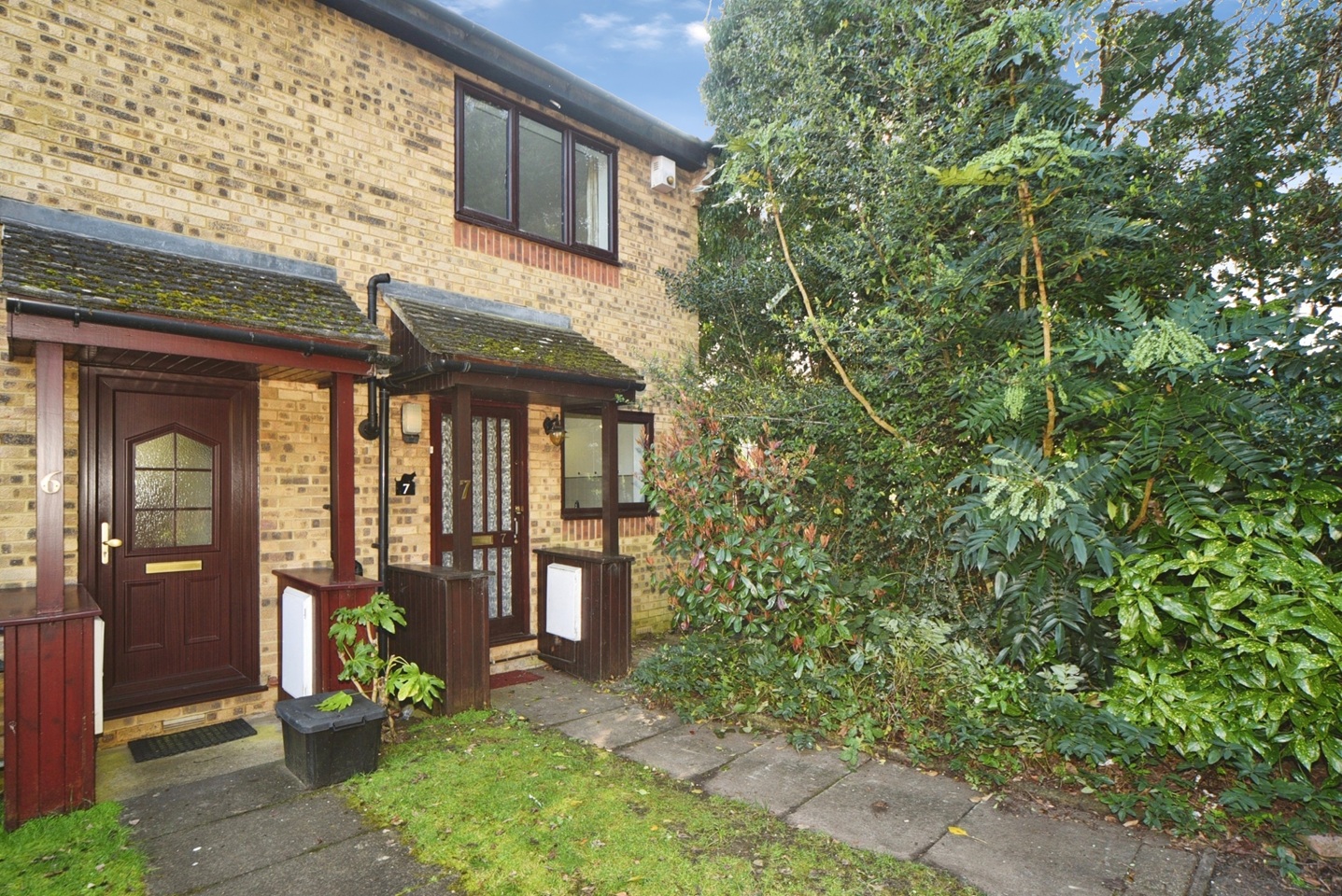 Orpington - 2 Bed End Terrace, York Rise, BR6 - To Rent Now for £1,750. ...