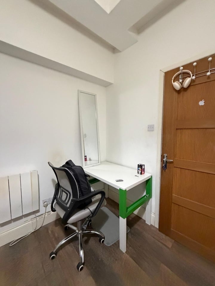Additional image 11 of Room in a Shared Flat, Granby Buildings, LE1, N1 7GU