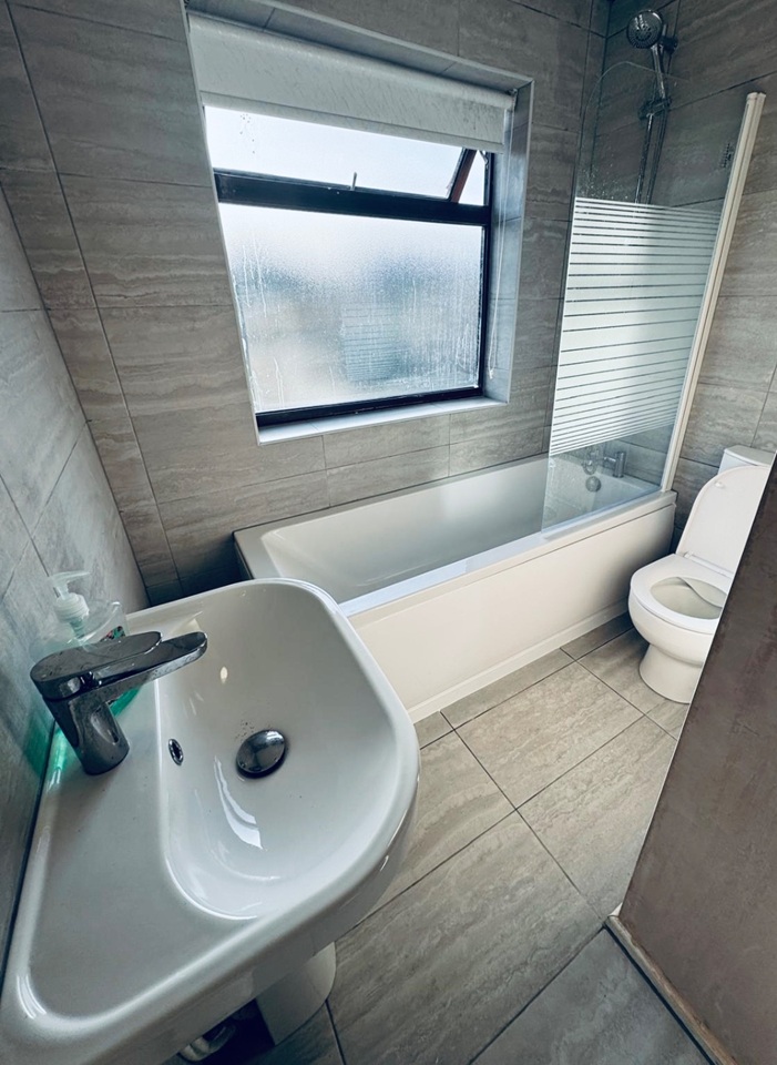 Additional image 5 of Room in a Shared House, Radcliffe Road, NG2, N1 7GU