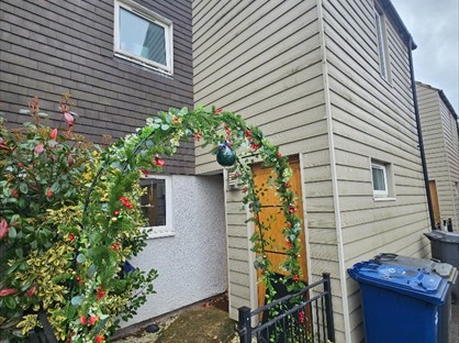 3 Bed Semi-Detached House, Darcy Close, N20