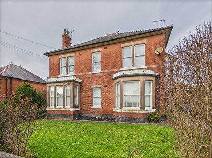 2 Bed Flat, Stenson Road, DE23