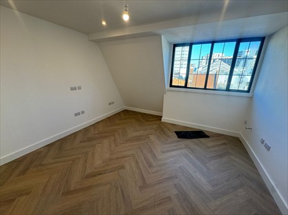 1 Bed Flat, Croydon, CR0