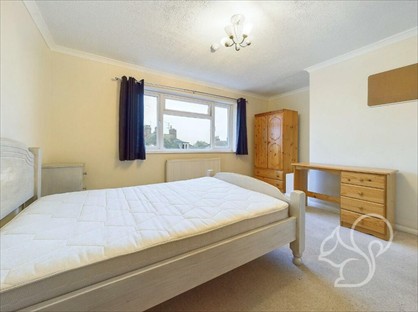 5 Bed End Terrace, De Vere Lane, CO7