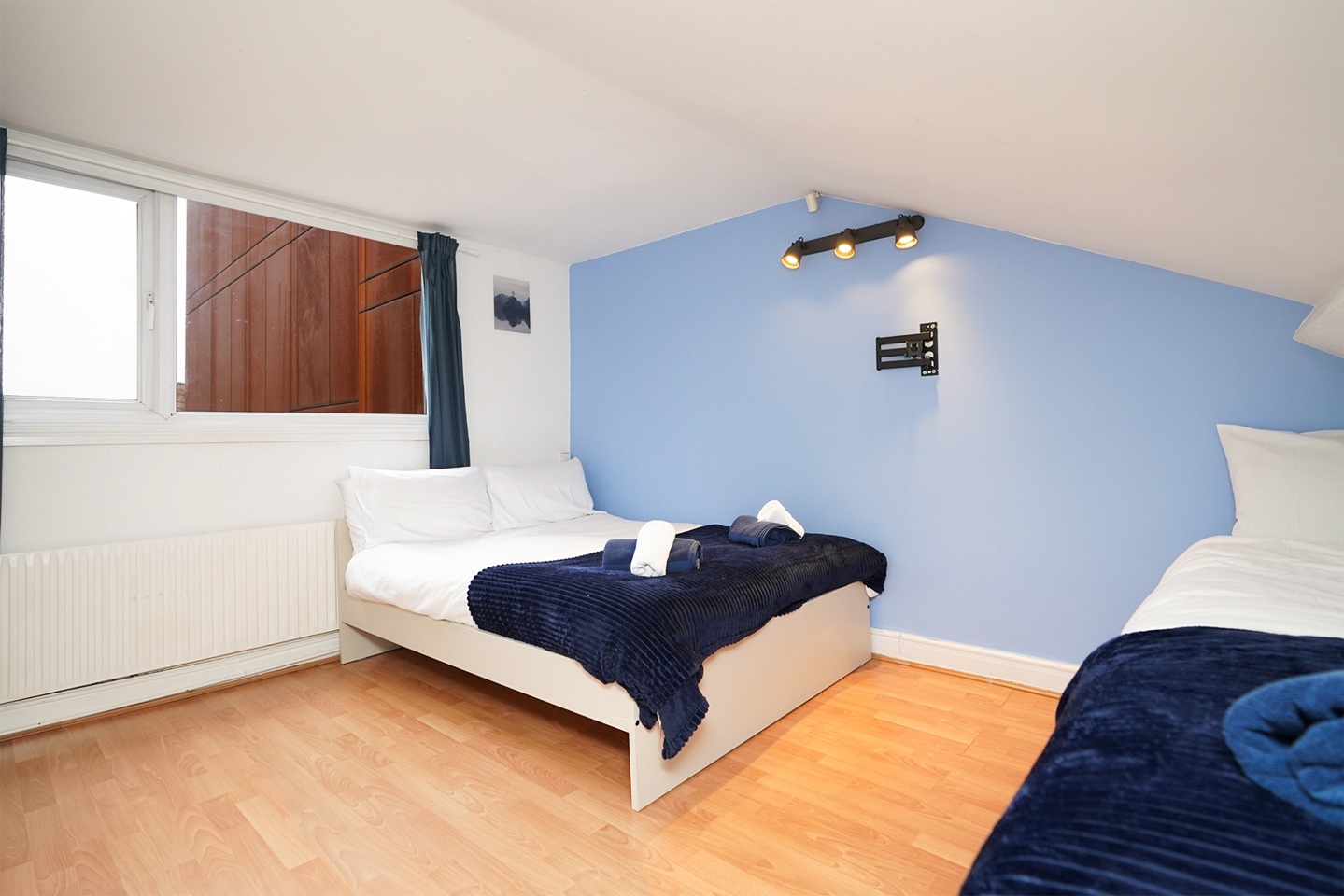 2 Bed Flat, Westhill Lane Entrance, S1, N1 7GU