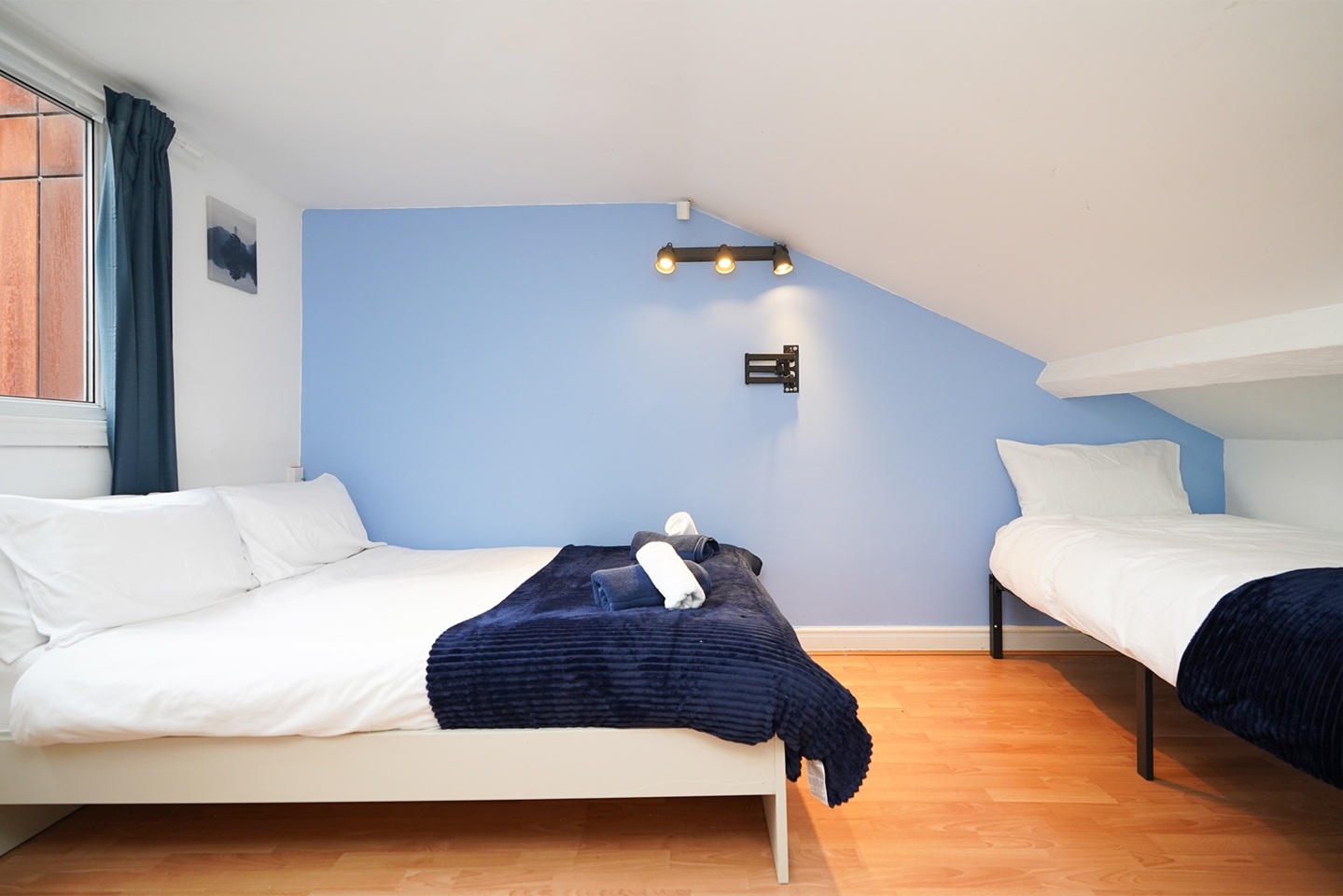 Additional image 3 of 2 Bed Flat, Westhill Lane Entrance, S1, N1 7GU