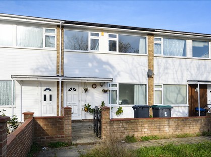 4 Bed Terraced House, Colton Gardens, N17