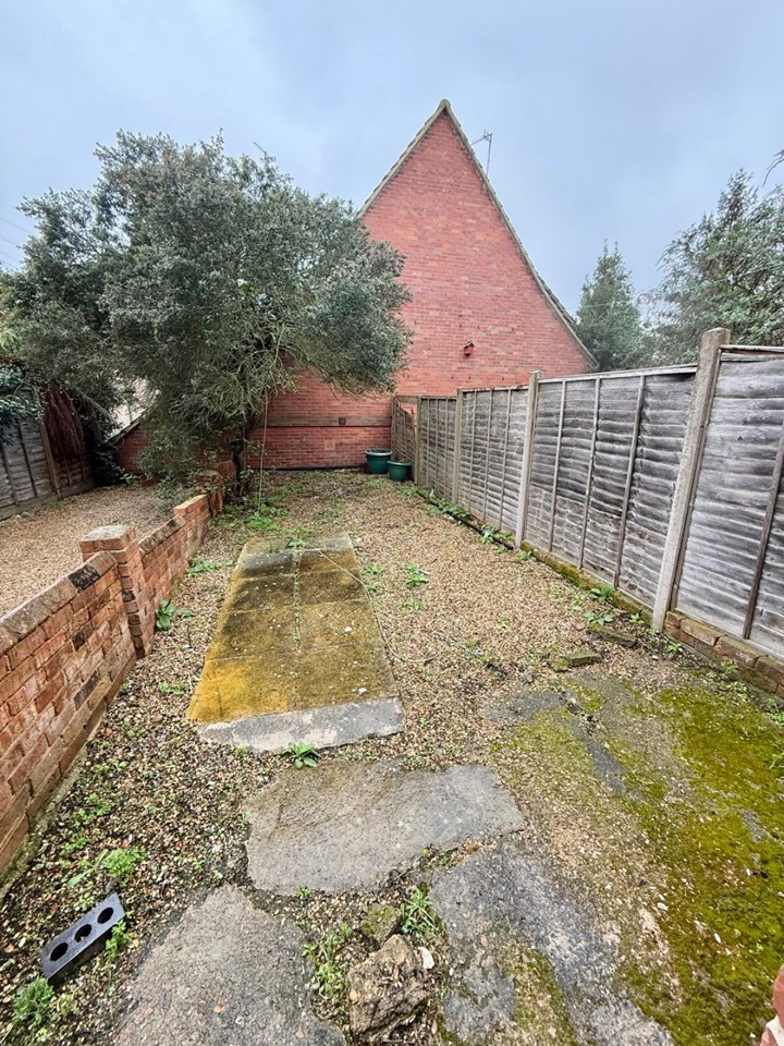 Additional image 2 of 6 Bed Terraced House, Watlington St, RG1, N1 7GU