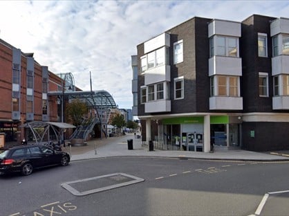 1 Bed Flat, London Road, RH1