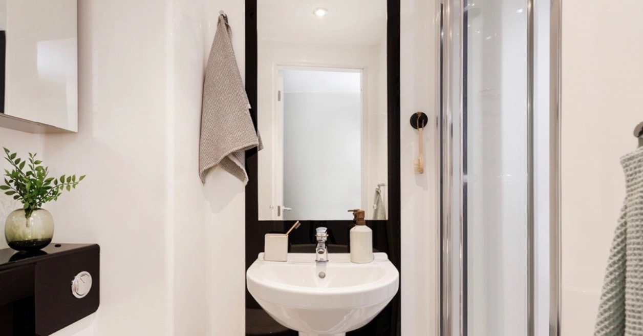 Additional image 2 of Bedsit, Oldham St, L1, N1 7GU