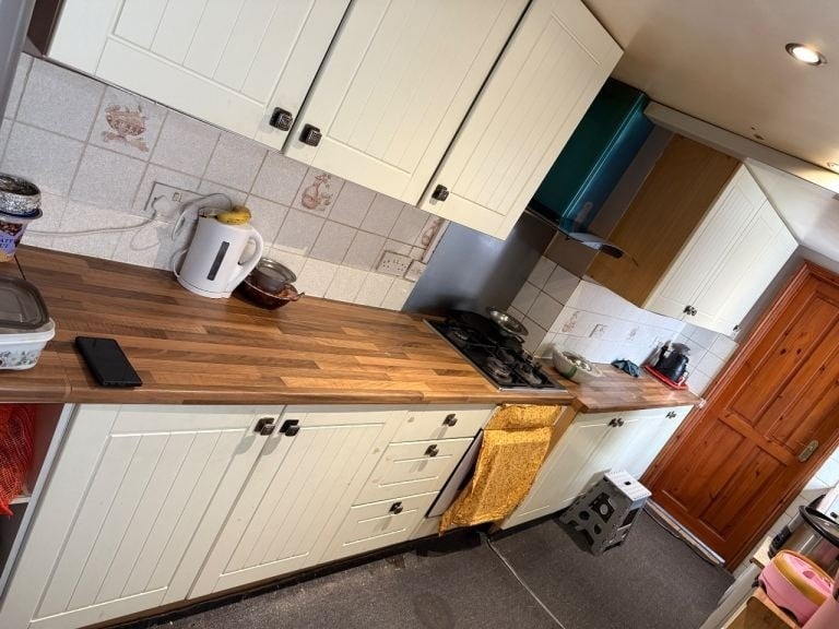 Additional image 3 of Room in a Shared House, Amity Road, RG1, N1 7GU