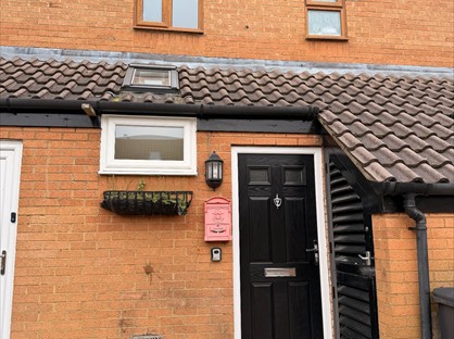 1 Bed Maisonette, North Twelfth St, MK9