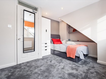 Room in a Shared House, Ravenswood Road, CR0
