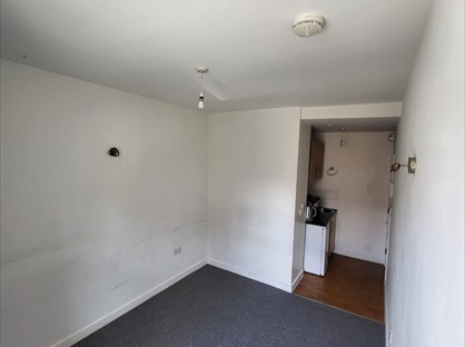 Room in a Shared House, High Street, MK40