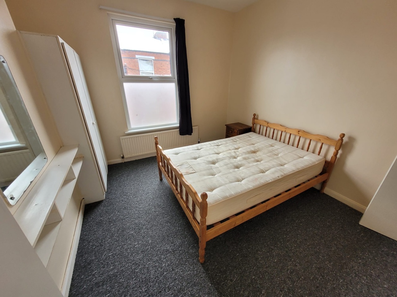 1 Bed Flat, Denman St Central, NG7, N1 7GU