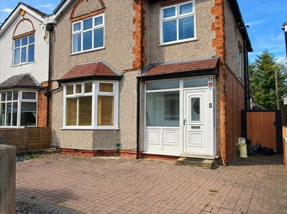 3 Bed Semi-Detached House, Morven Avenue, NG19