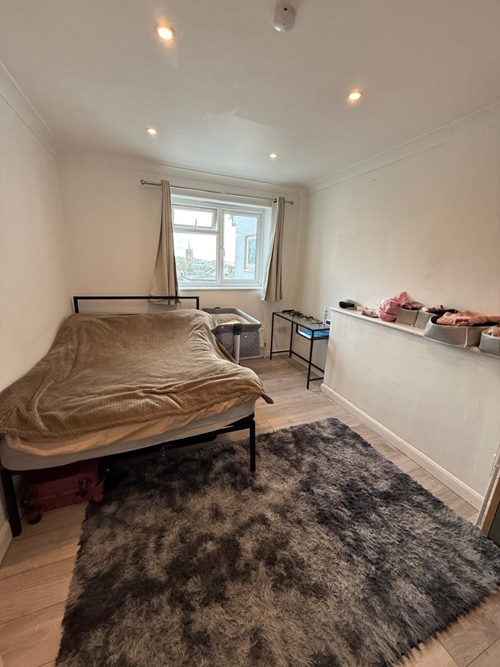 Additional image 6 of 1 Bed Flat, West Street, BN1, N1 7GU