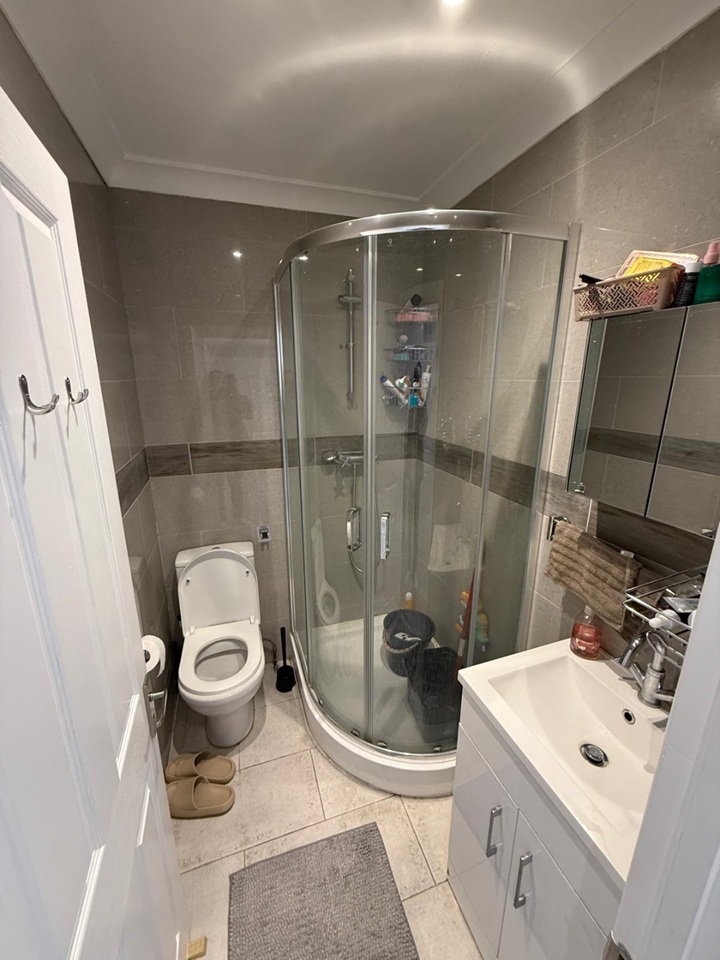 Additional image 8 of 1 Bed Flat, West Street, BN1, N1 7GU