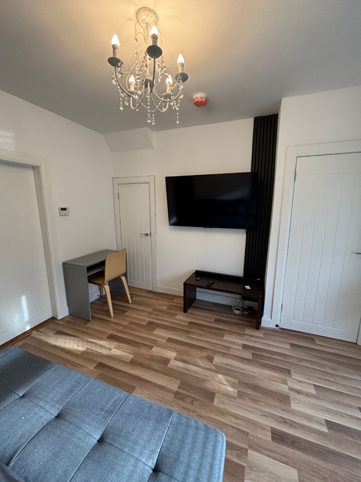 Additional image 2 of 2 Bed Semi-Detached House, Glencairn Crescent, BT13, N1 7GU