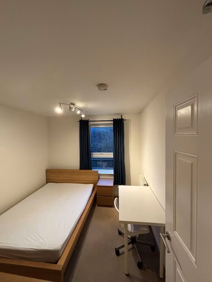 Additional image 11 of 4 Bed Flat, Duff St, EH11, N1 7GU