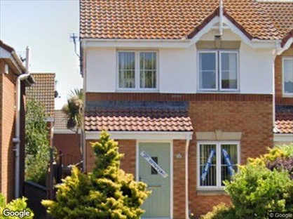 3 Bed Semi-Detached House, Rhodfa Wyn, LL19