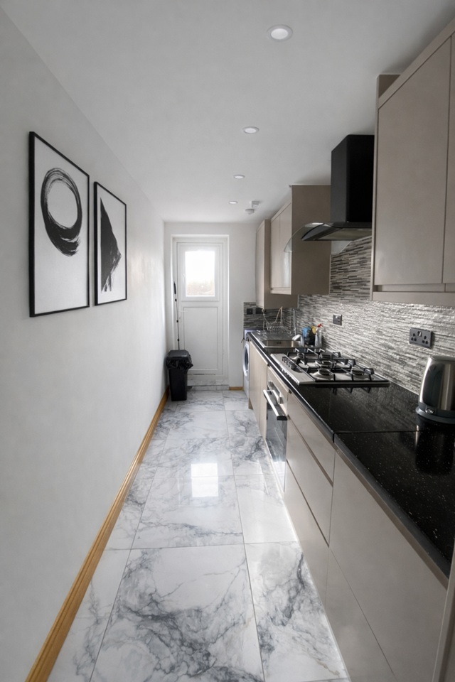 1 Bed Flat, Hawkhurst Road, M13 photo 4