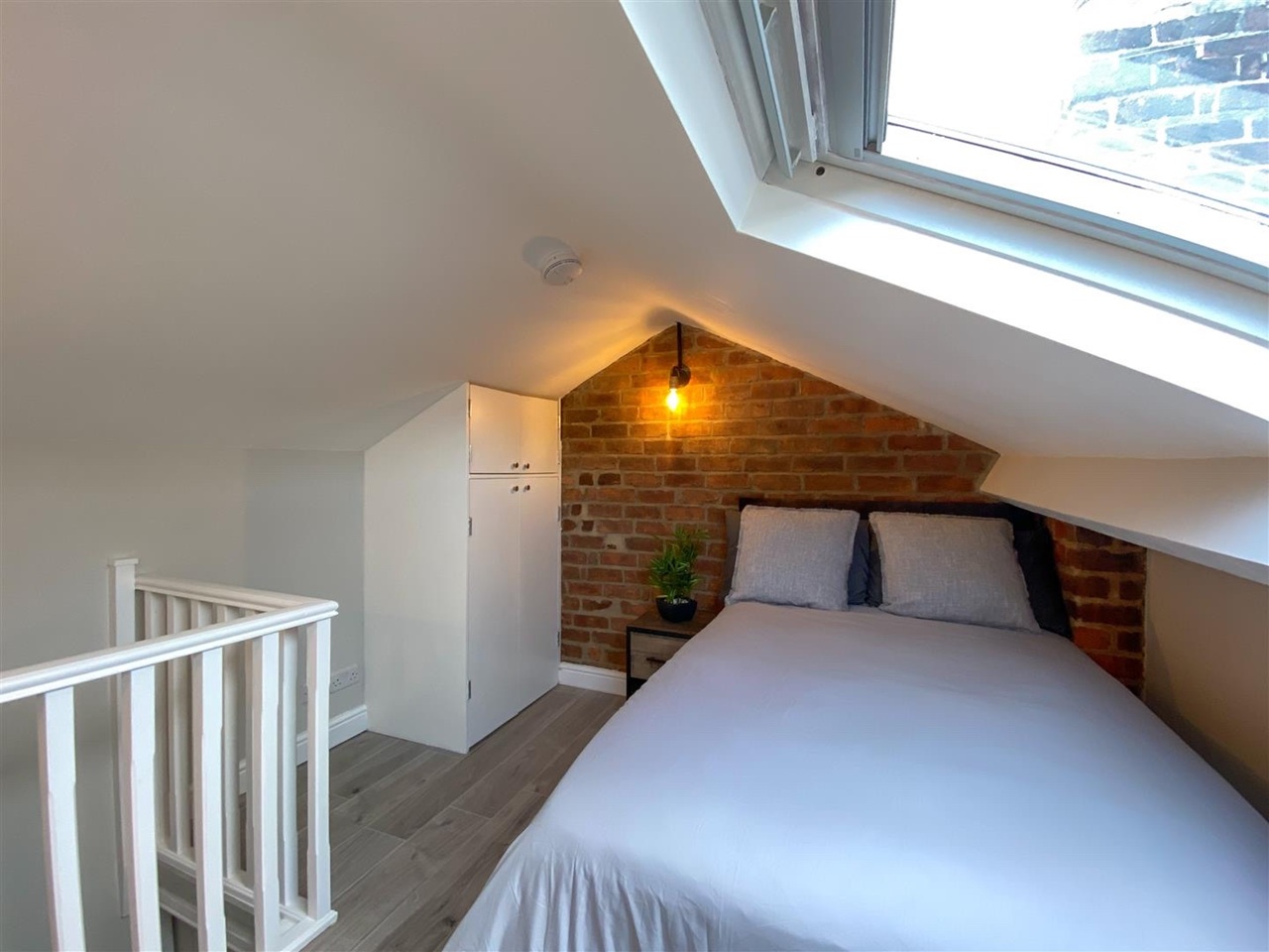 Additional image 3 of Room in a Shared House, Lancing Road, S2, N1 7GU