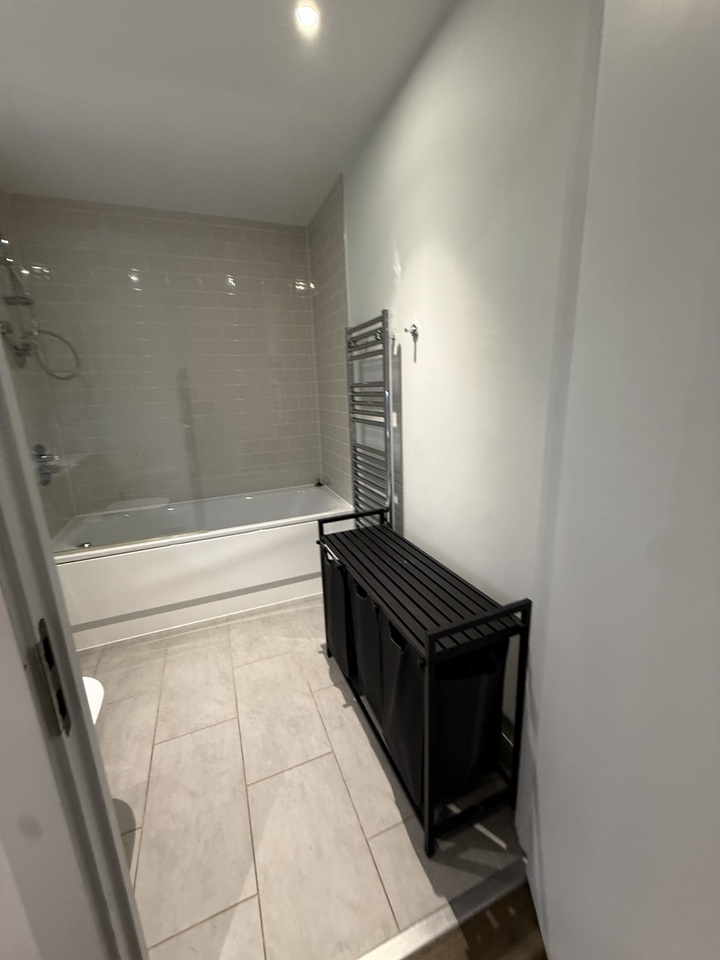 Additional image 9 of Room in a Shared Flat, Siddal Apartments, SE17, N1 7GU