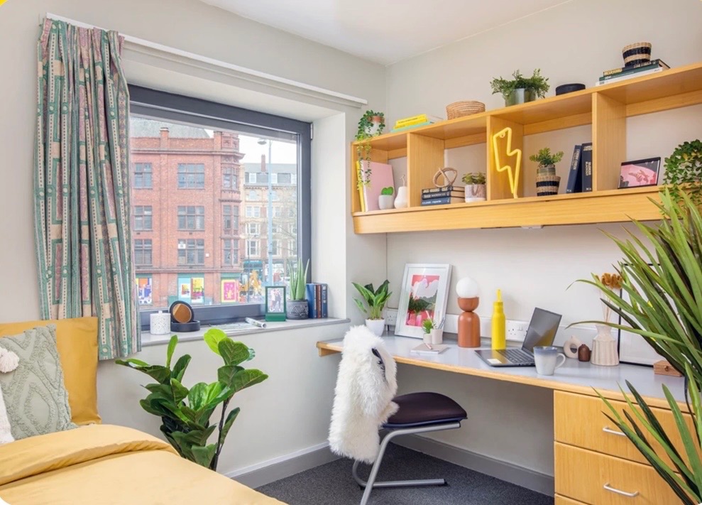 Room in a Shared Flat, Coleshill Street, B4, N1 7GU