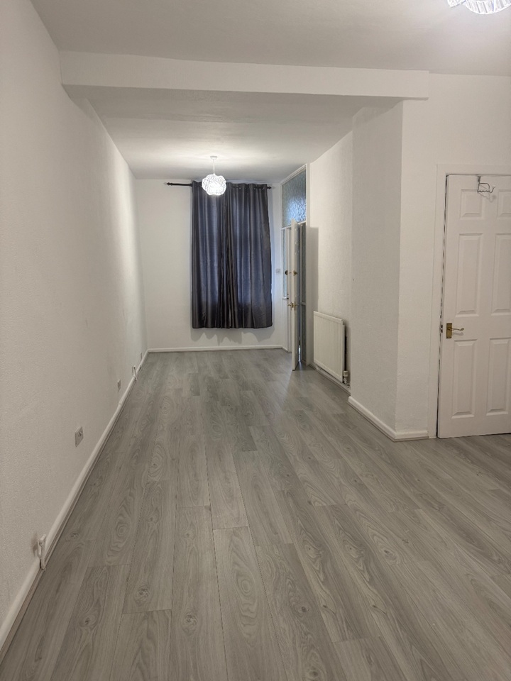 Additional image 2 of Studio Flat, Sparkbrook St, CV1, N1 7GU