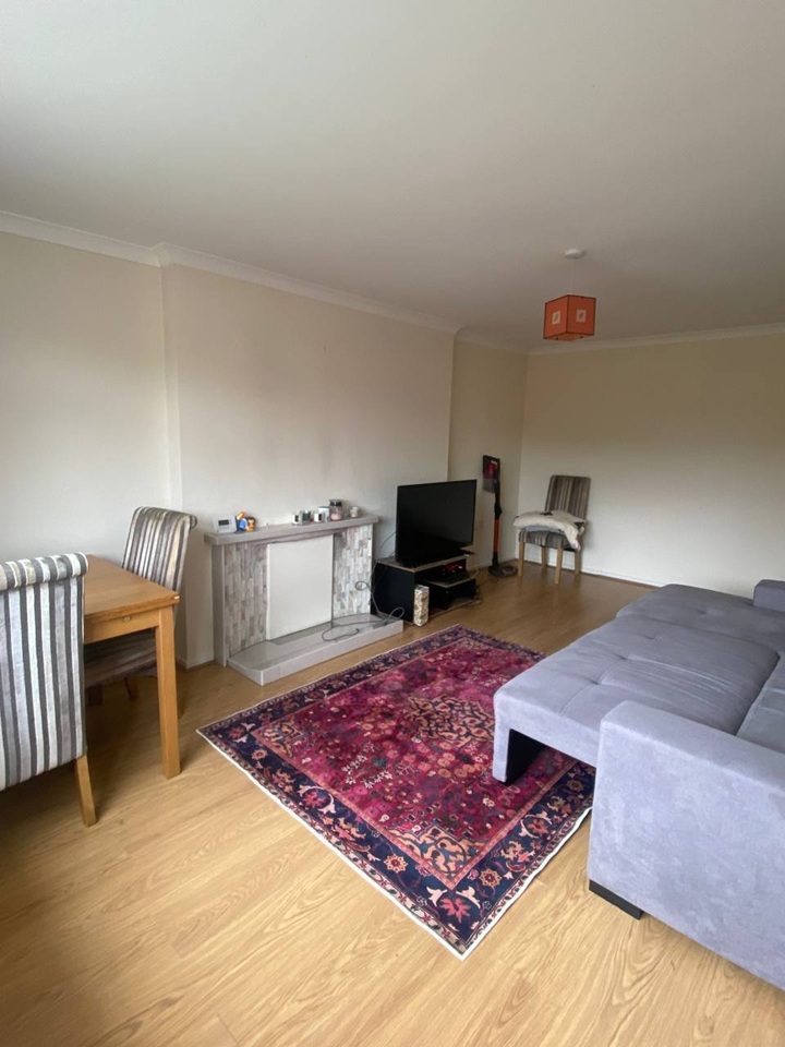 Additional image 6 of 2 Bed Flat, Chatsworth Avenue, CB4, N1 7GU