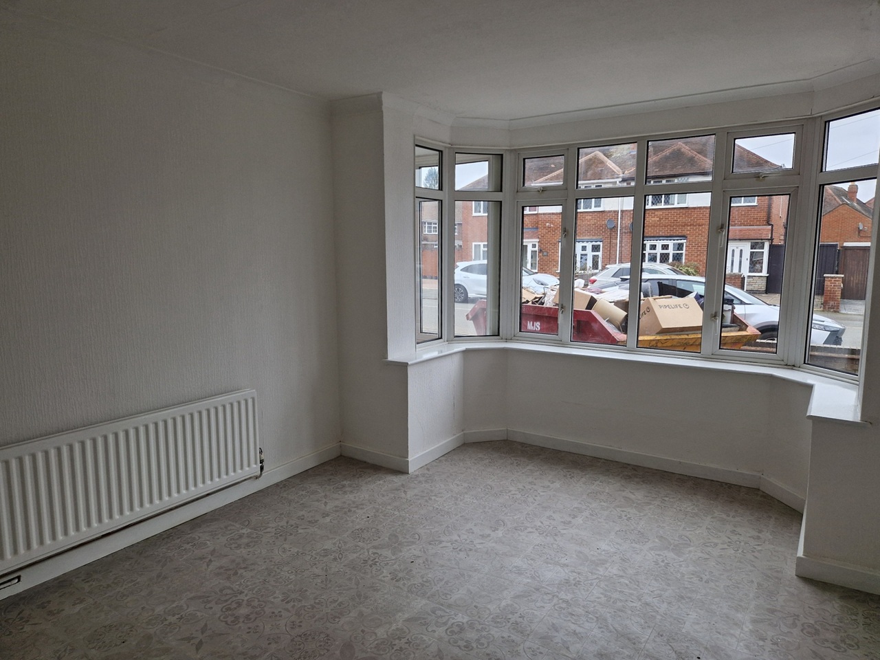 Additional image 2 of 4 Bed Semi-Detached House, Knoll Drive, CV3, N1 7GU