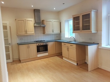 1 Bed Flat, Bradford Road Shipley, BD18