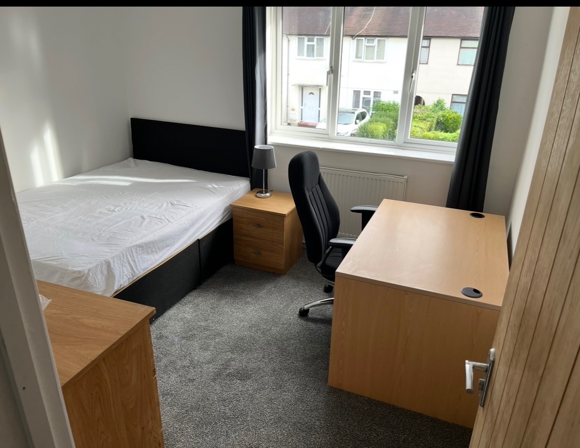 Room in a Shared House, Hyde Close, NG11, N1 7GU