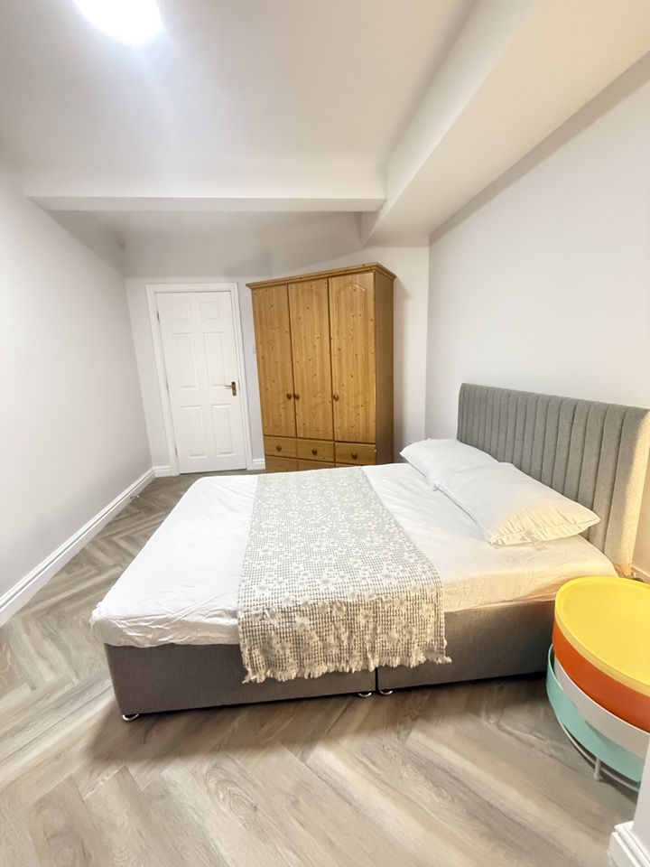 Additional image 4 of 3 Bed Flat, Tuscany House, M1, N1 7GU