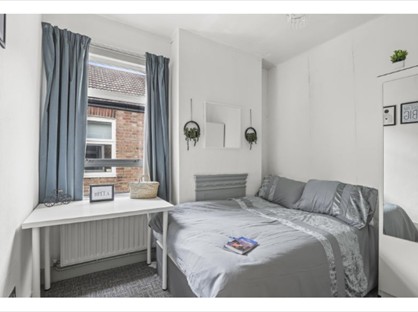 Room in a Shared House, Windmill Road, TW8