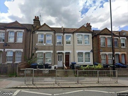 2 Bed Flat, Parchmore Road, CR7