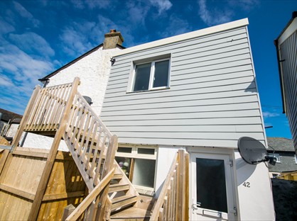 1 Bed Flat, Cross St, TR14
