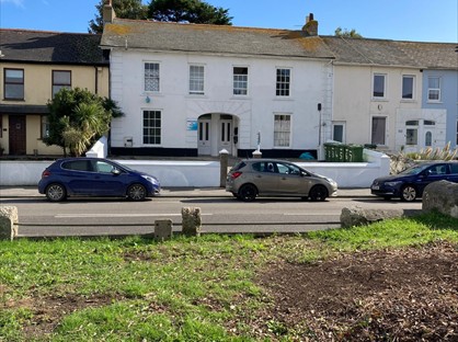 1 Bed Flat, York House, TR27