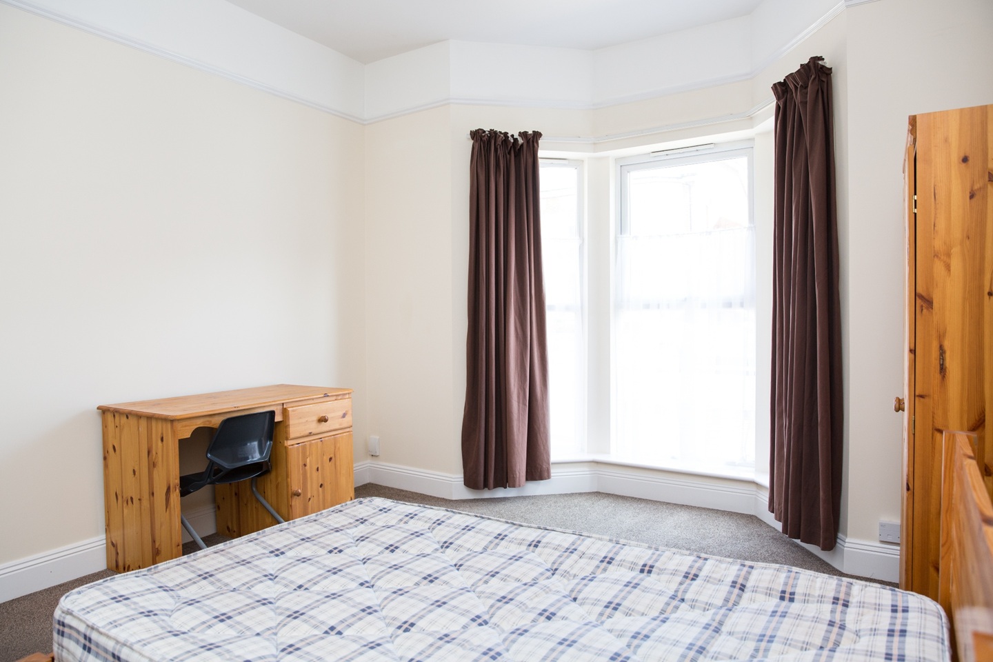 Additional image 3 of Room in a Shared House, Carlton Road, SO15, N1 7GU