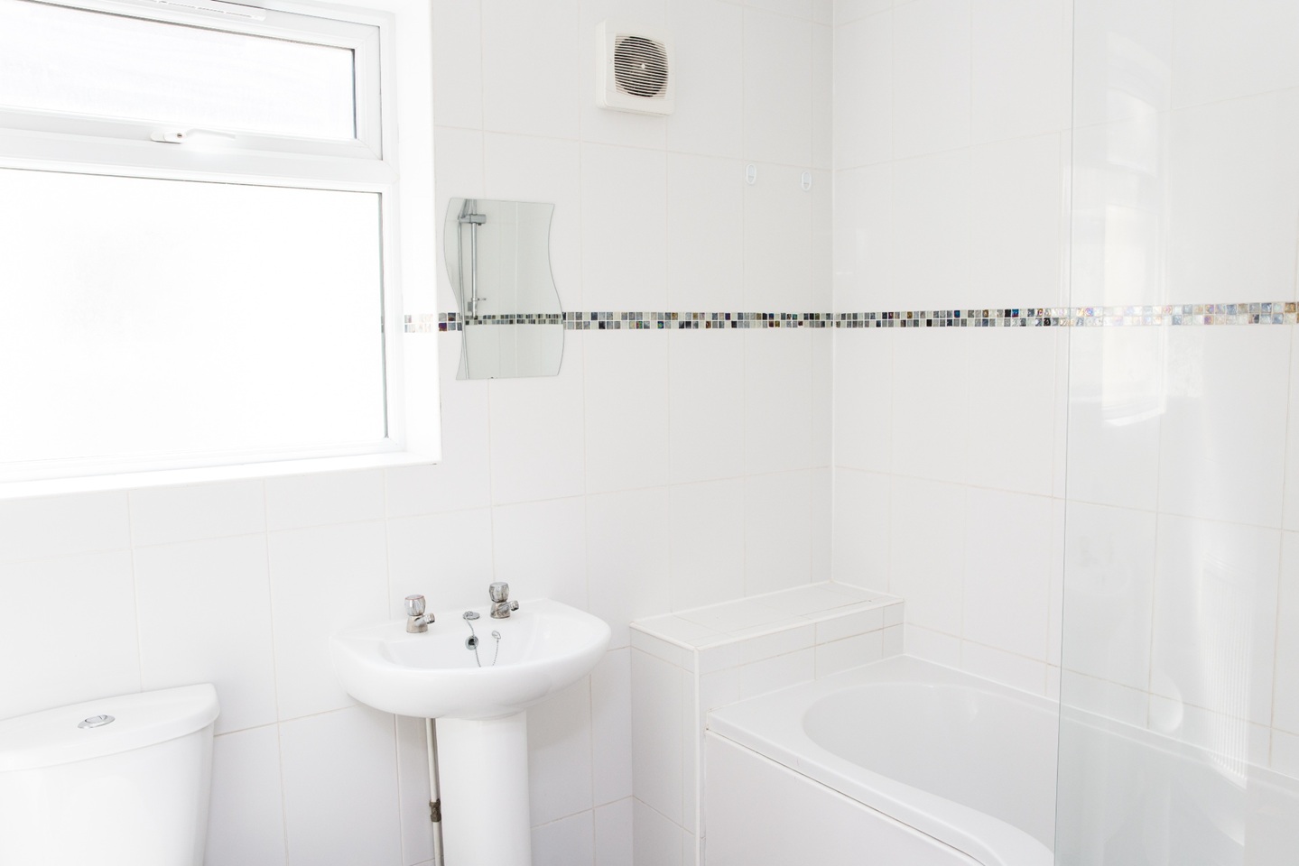 Additional image 8 of Room in a Shared House, Carlton Road, SO15, N1 7GU