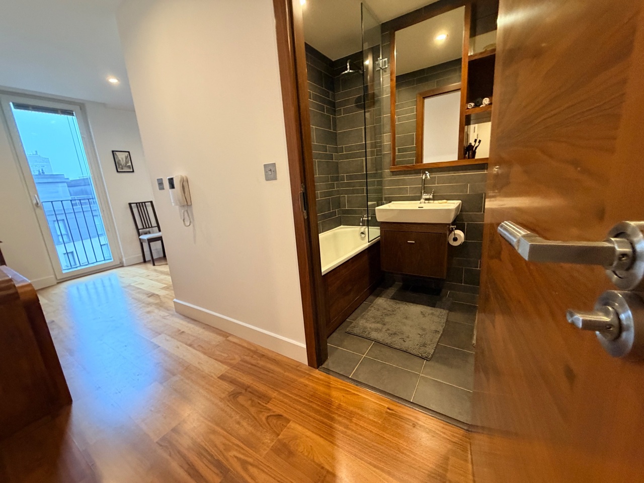 Additional image 7 of Studio Flat, The Hayes, CF10, N1 7GU