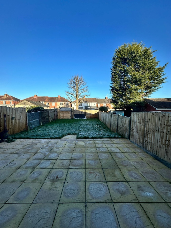 Additional image 4 of Room in a Shared House, Bassett Road, CV6, N1 7GU