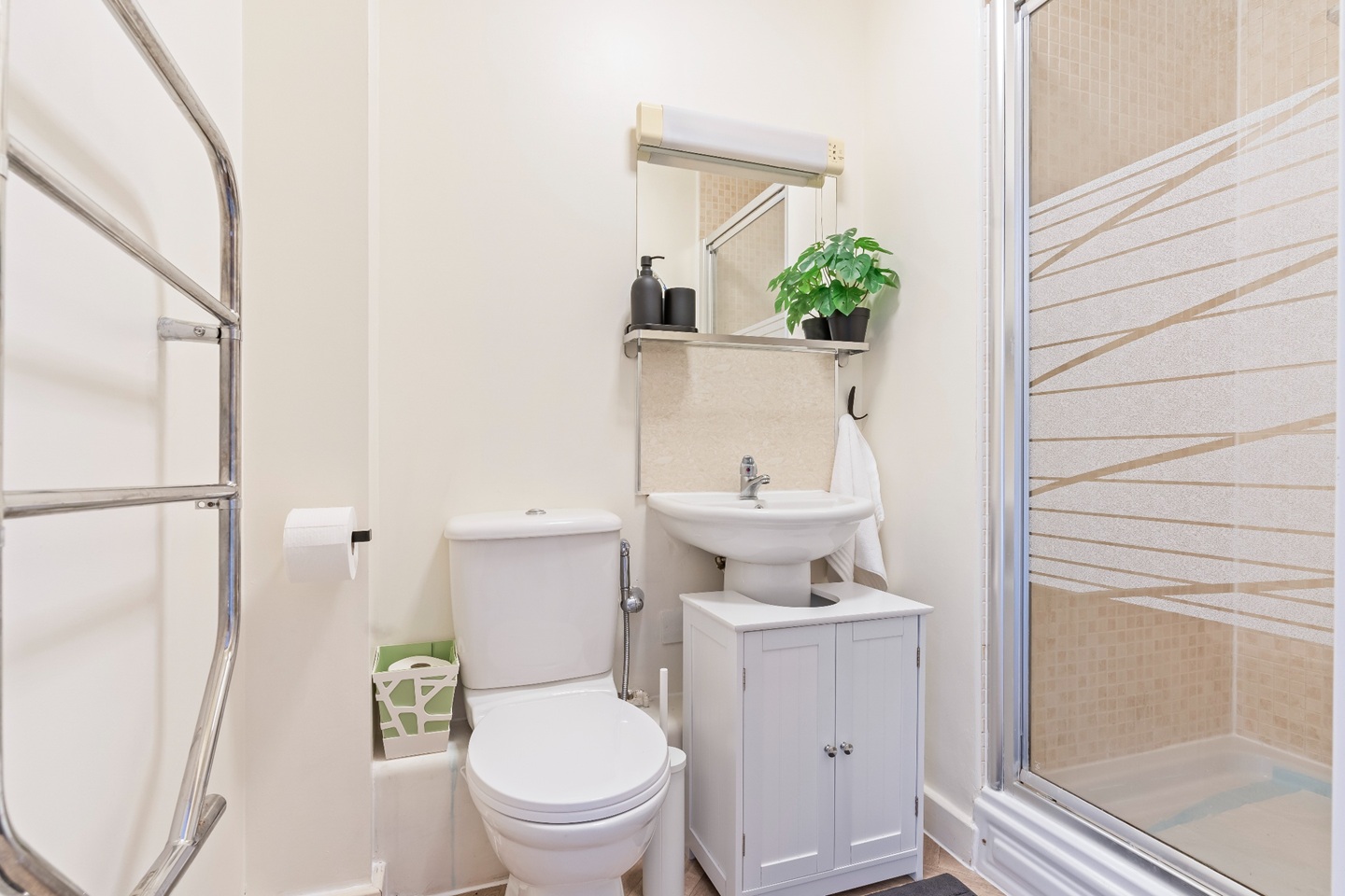 Additional image 15 of 2 Bed Flat, Beauchamp House, CV1, N1 7GU