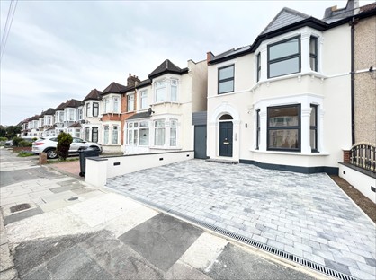 Room in a Shared House, Park Road, IG1