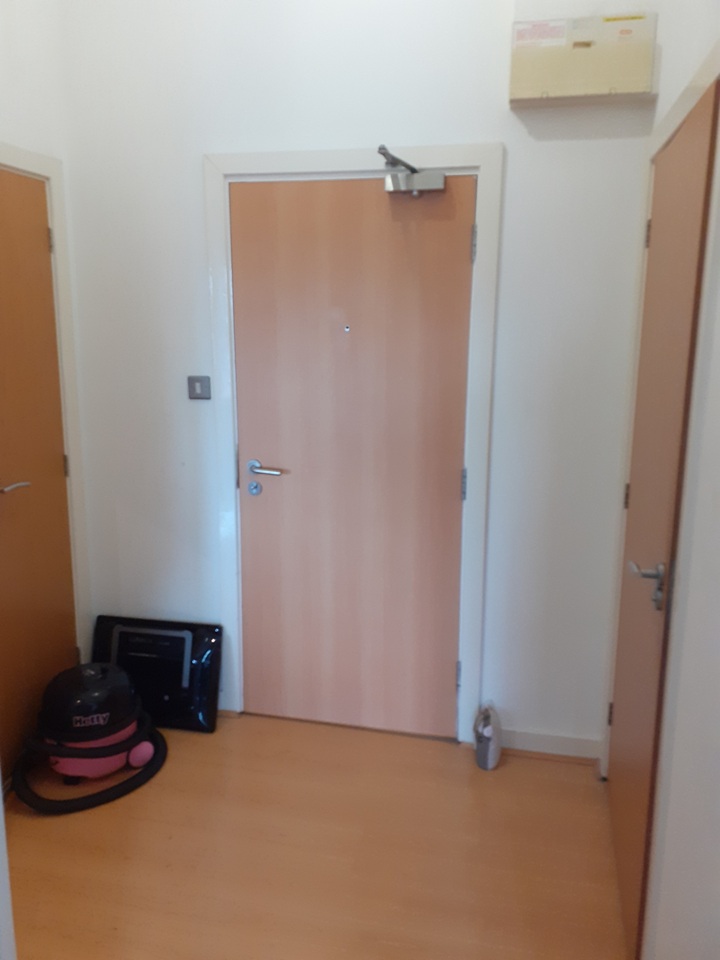 Additional image 7 of 1 Bed Flat, The River Buildings, LE3, N1 7GU