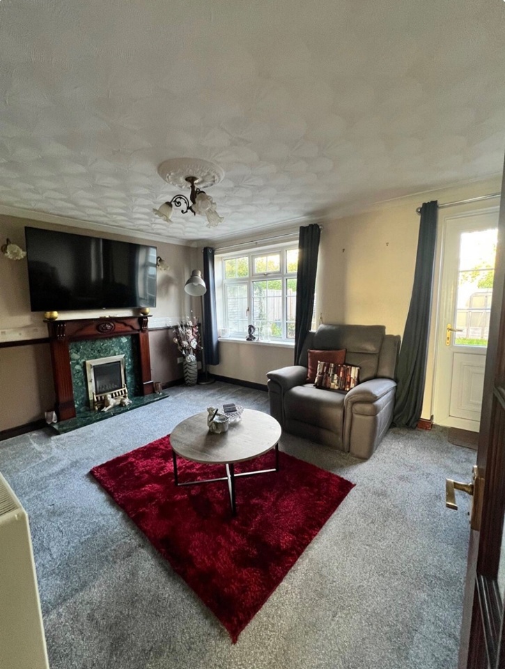 Additional image 7 of 3 Bed Semi-Detached House, Grassmoor Close, S12, N1 7GU